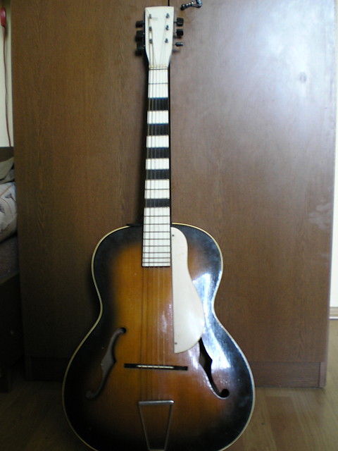 Gitara...