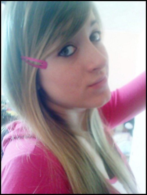 eeH  POZORY :|