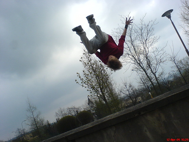 Front Flip ;] 3Run