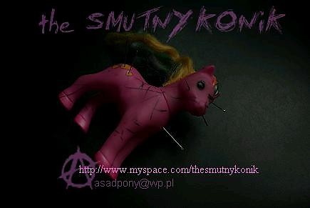 the SMUTNY KONIK majspejs