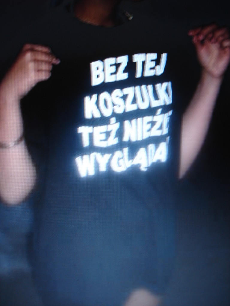 .sie wie, e fajna koszulka ;D  
