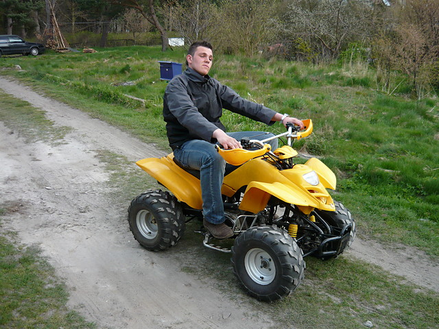 menel:P