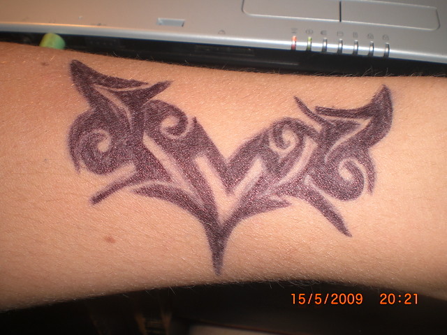 Taki tatuaz ; dd