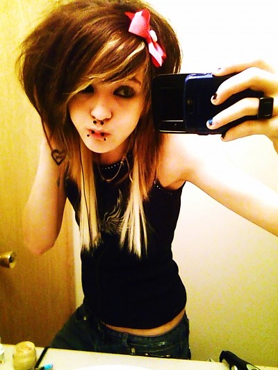 grrr >;d