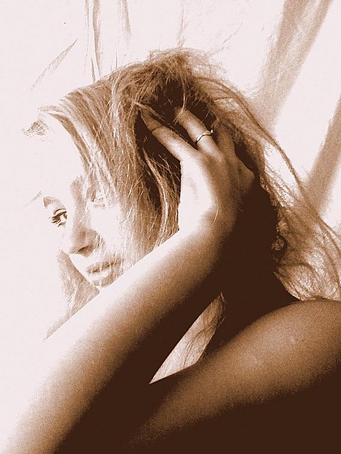 J aa< 3 < 3