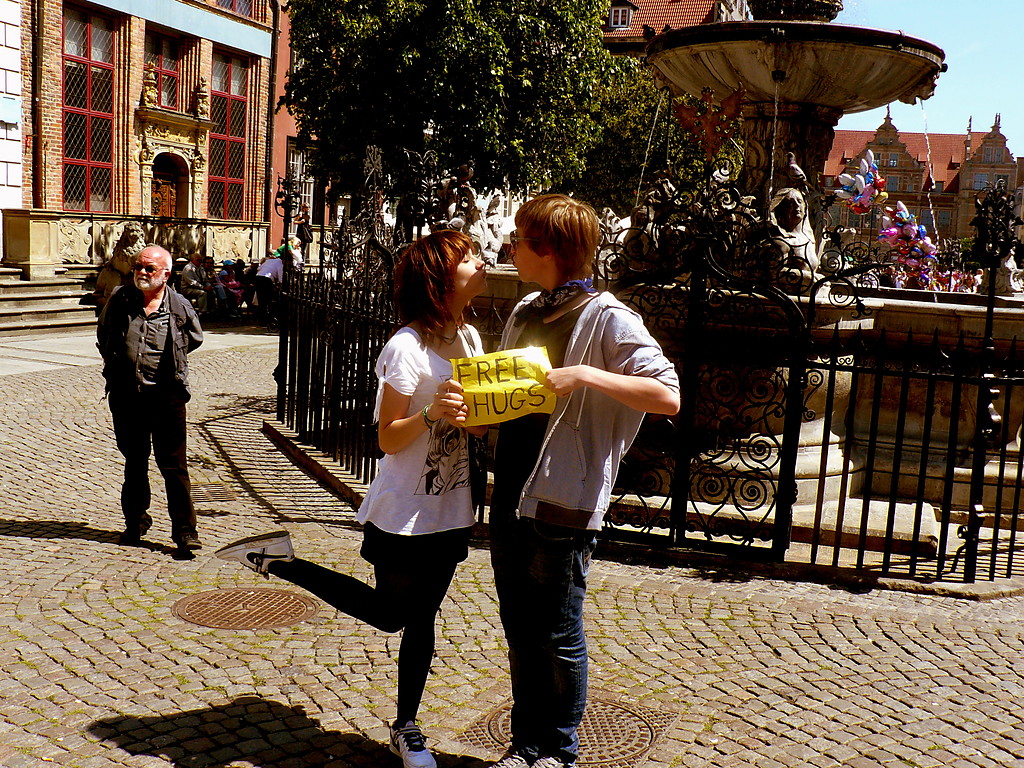 free hugs, vol 2
