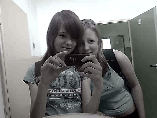 Kim =** Kasiul =***