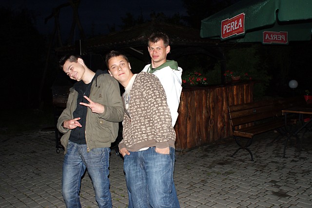 pojeby trzy ;d