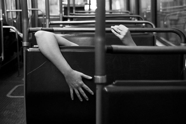 Akt w tramwaju