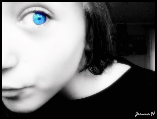 blue eye ; *