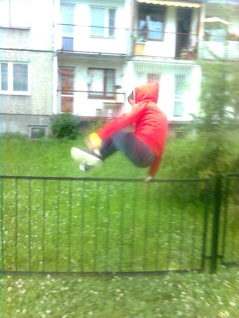 e to nibyy parkour 
