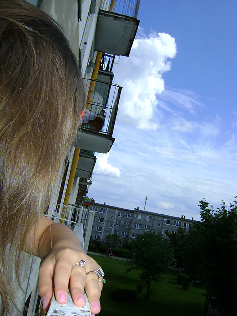 nie patrze 