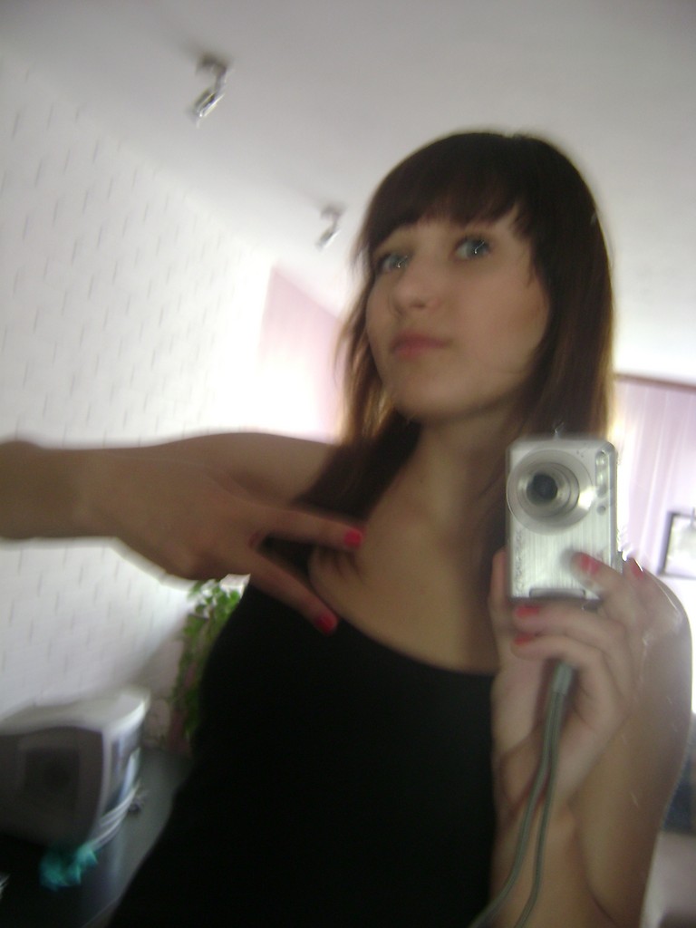 leaa i mylaa.