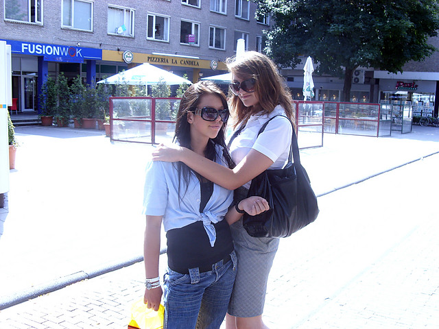 Z justine ;d < 