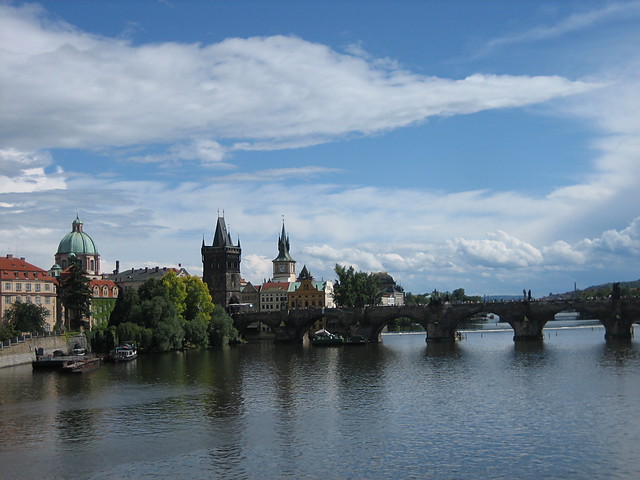 PRAGA