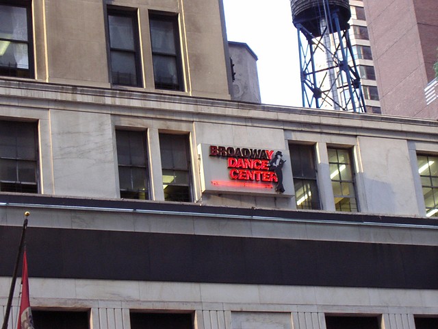 252.