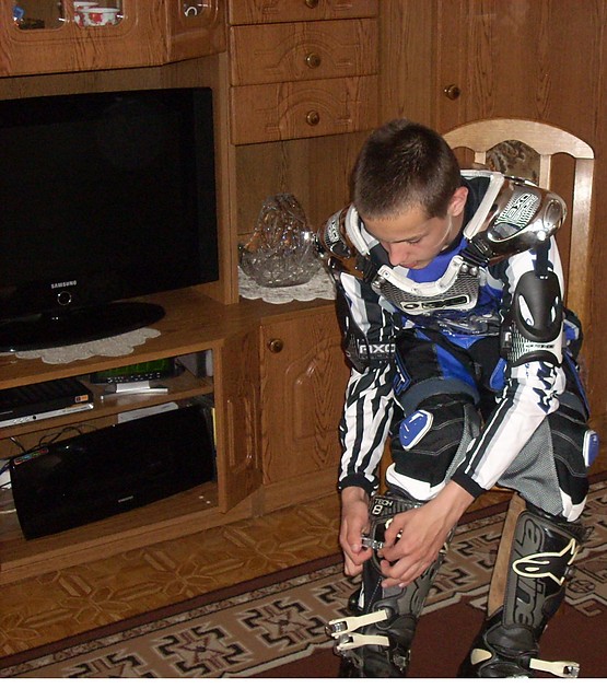 Ja xd       MOTOCROSS