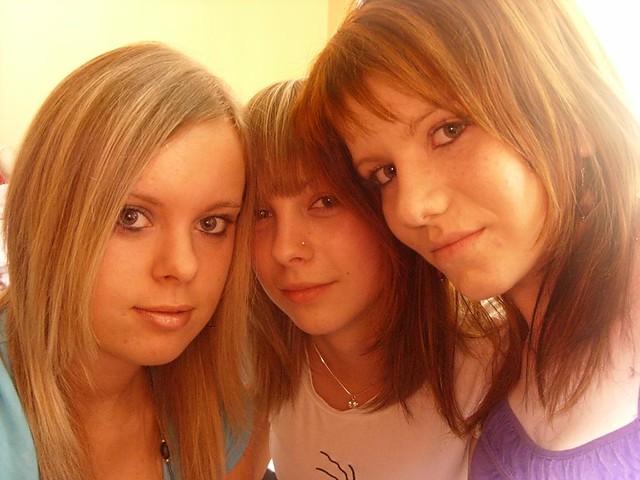 z dziewczynkami..:**