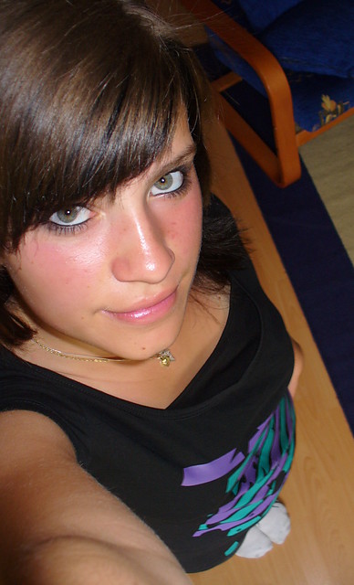 ;***.