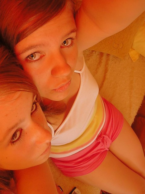 z Ni ;***