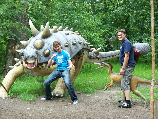 Penizaurus Klex Atakuje!!!!!!!!!