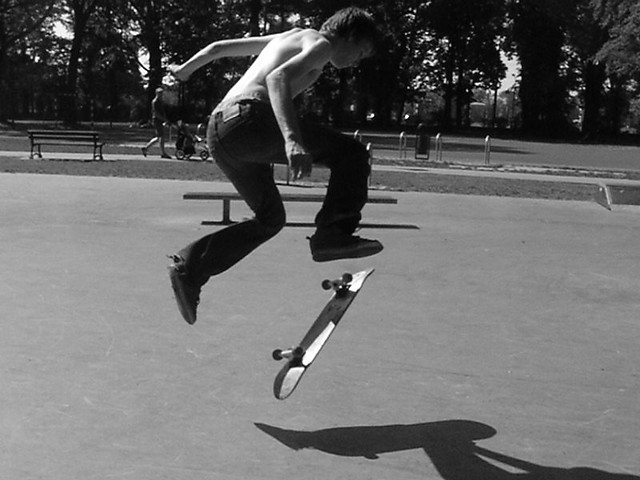 varial kickflip