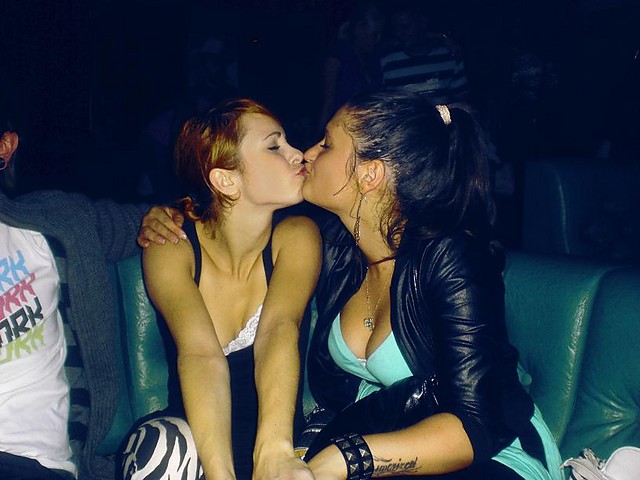 kiss :*