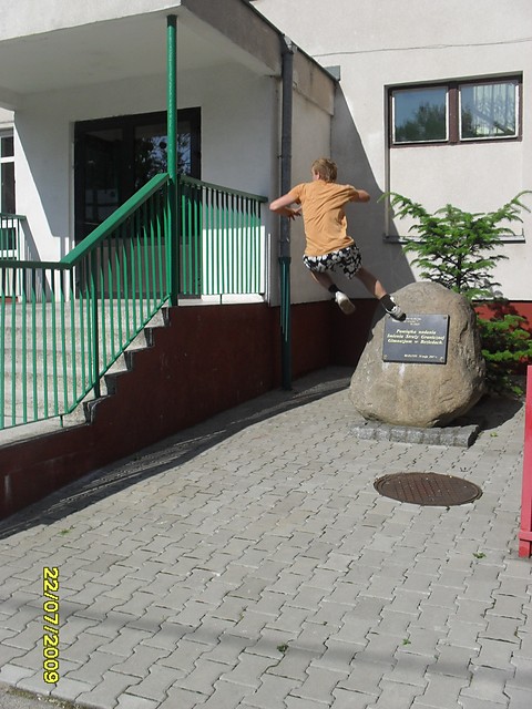 skok w bok