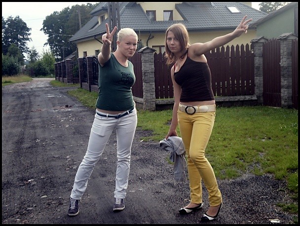 z Ewelink@:*