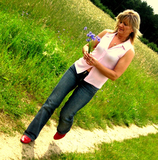 mam;*