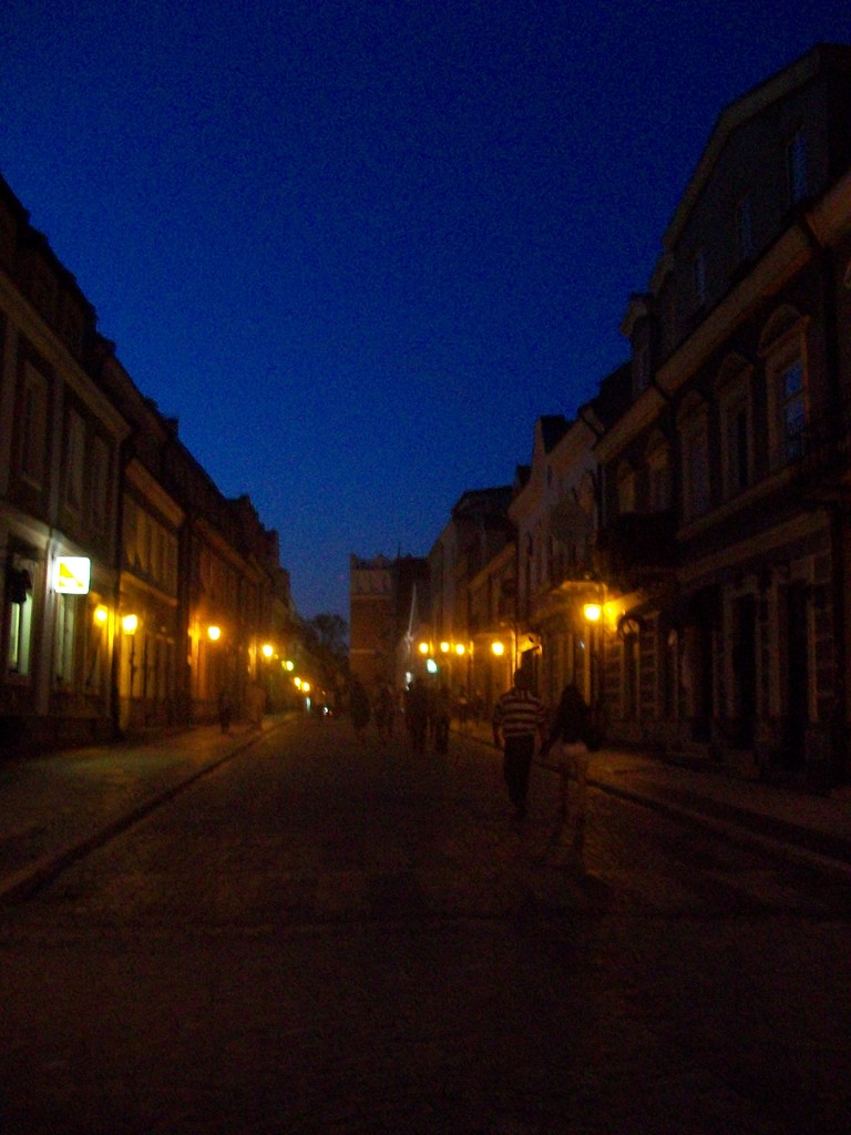 Uliczka noc...