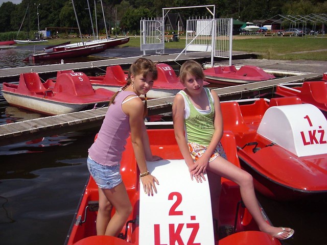 Z moni$:)