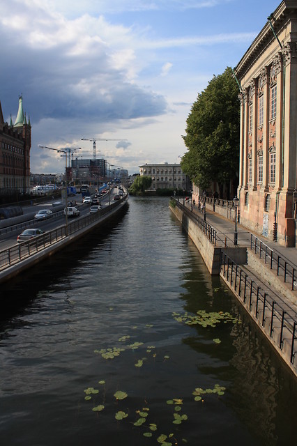 sthlm. 