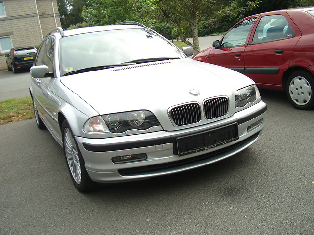 kris 330d touring / 2000 year