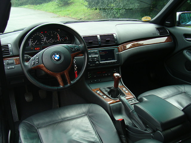kris 330d touring / 2000 year