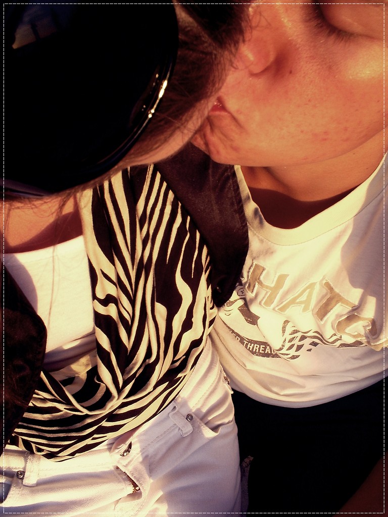 cmok, smok.