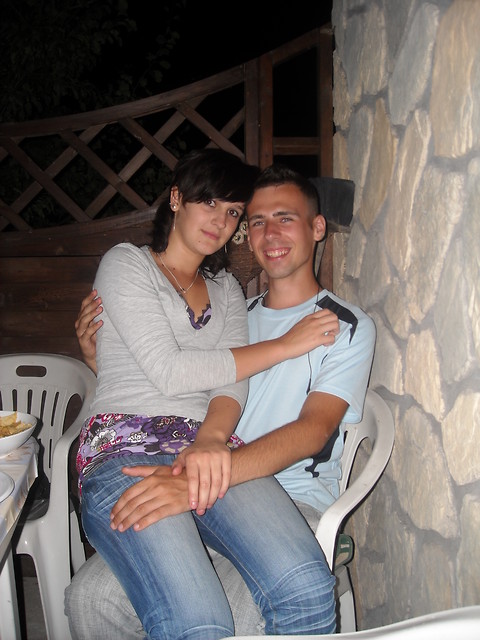 Z Anetk;*