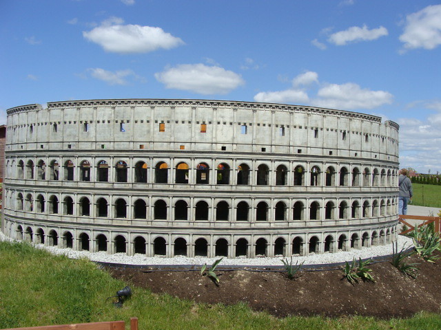 koloseum :]