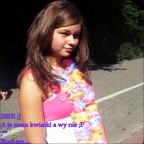 Niusiaa ;**