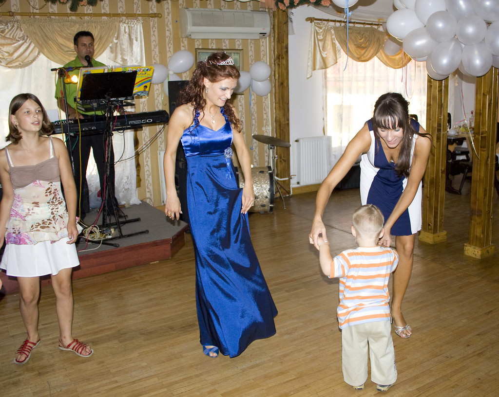 Poprawiny w niebieskiej sukience