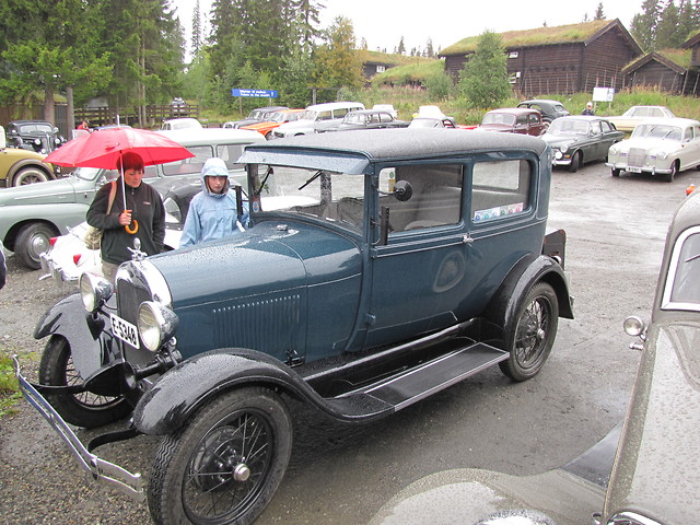 STALOWE RUMAKI C. D.