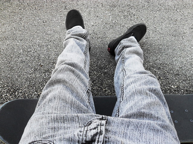 nudy.