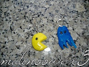 /001/ Pacman . < . 33 