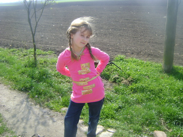 Wiersz dla Agi a 2 linie ona 