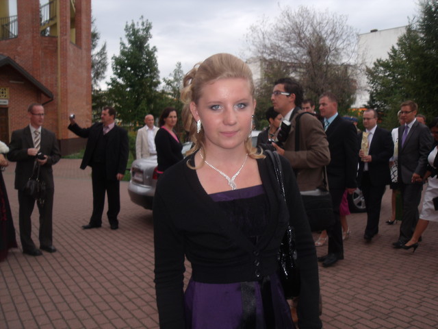 06.09.2009r .  ;**