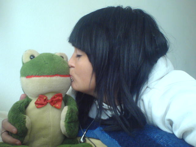 cium ^^ c(;