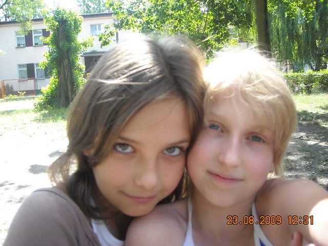 Na tle naszyh piknyh krzaczkw