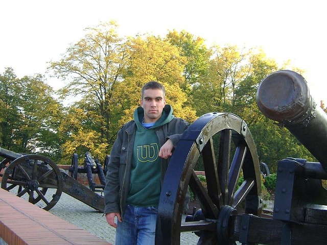 Przy armacie ;P