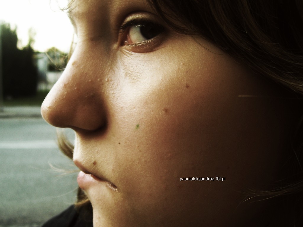 by Daria .