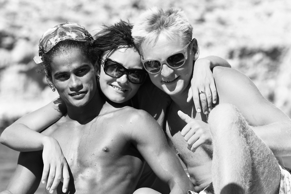 happy 3 friends ;)